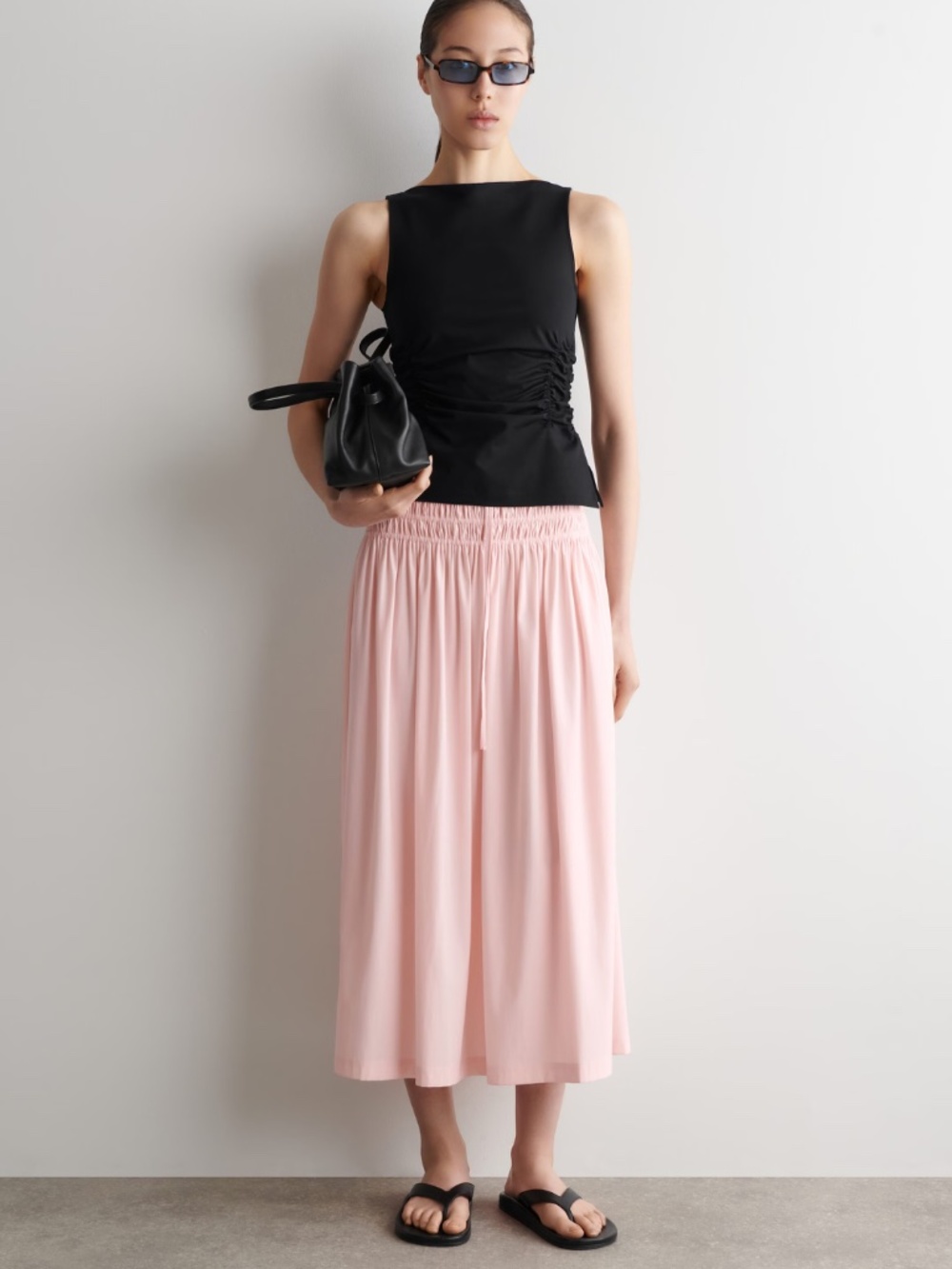 COS RUCHED-WAIST MIDI SKIRT Pink Large L
